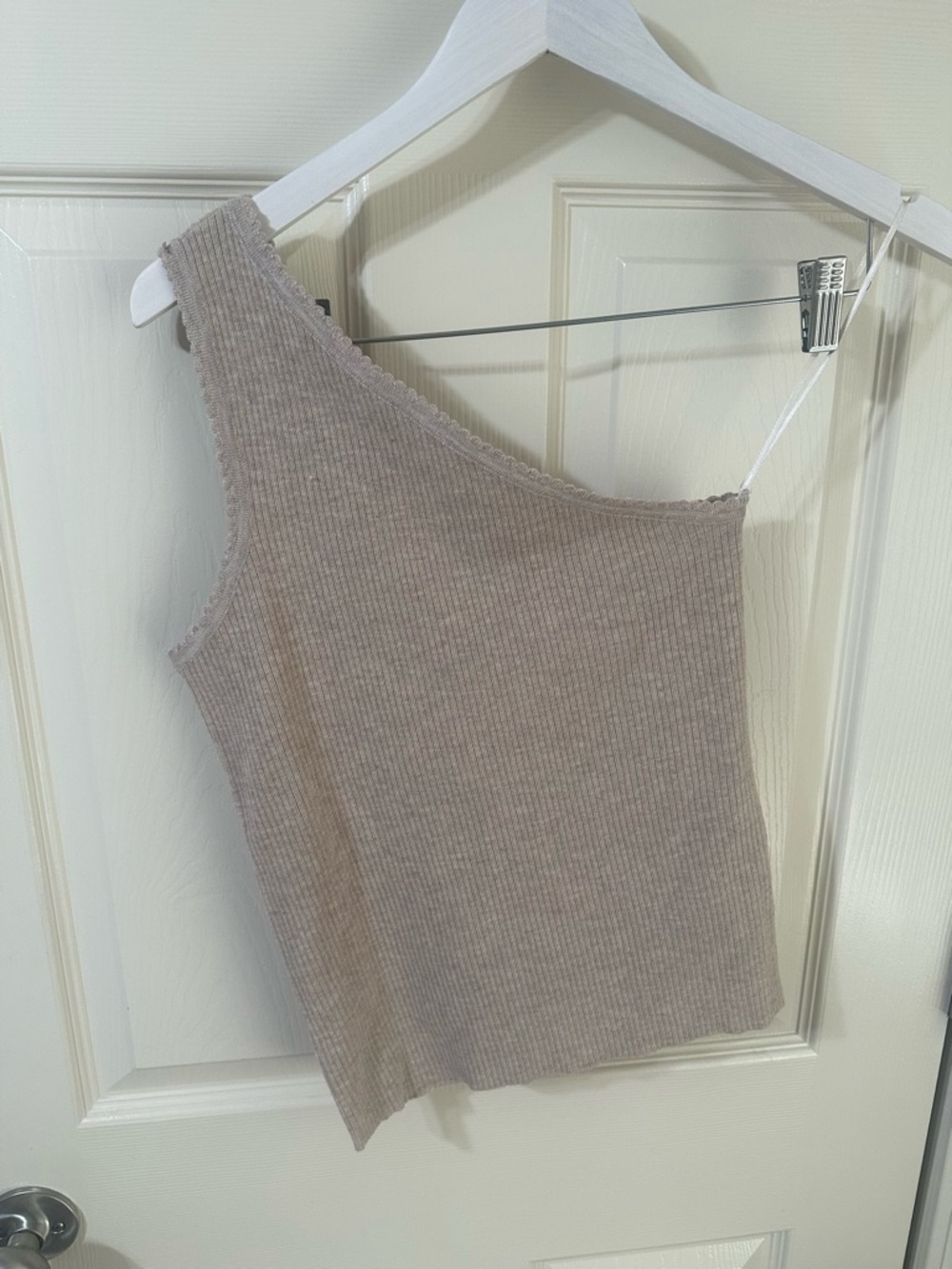 One-Shoulder Ribbed Tank Top in Light Taupe - Picture 2 of 2
